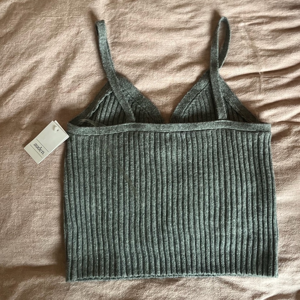Auden Gray Ribbed Crop Top - Picture 2 of 4